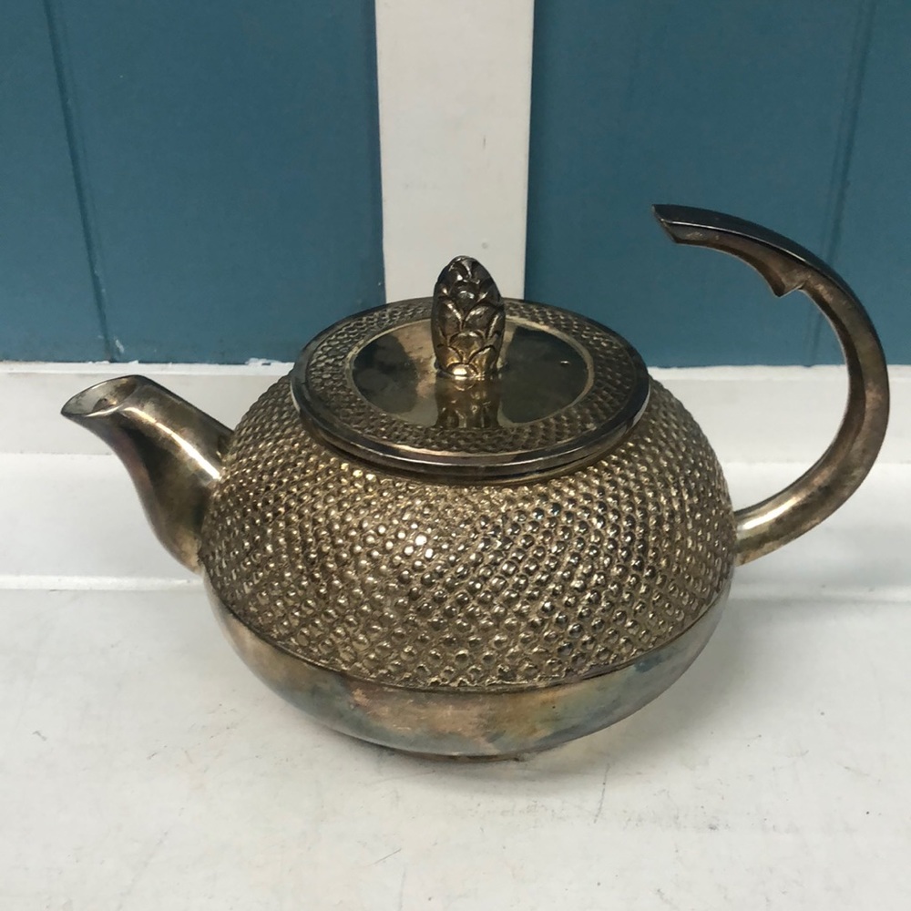 Vintage silver Plated hobnail Teapot Tea Coffee Pot Handle Made in India